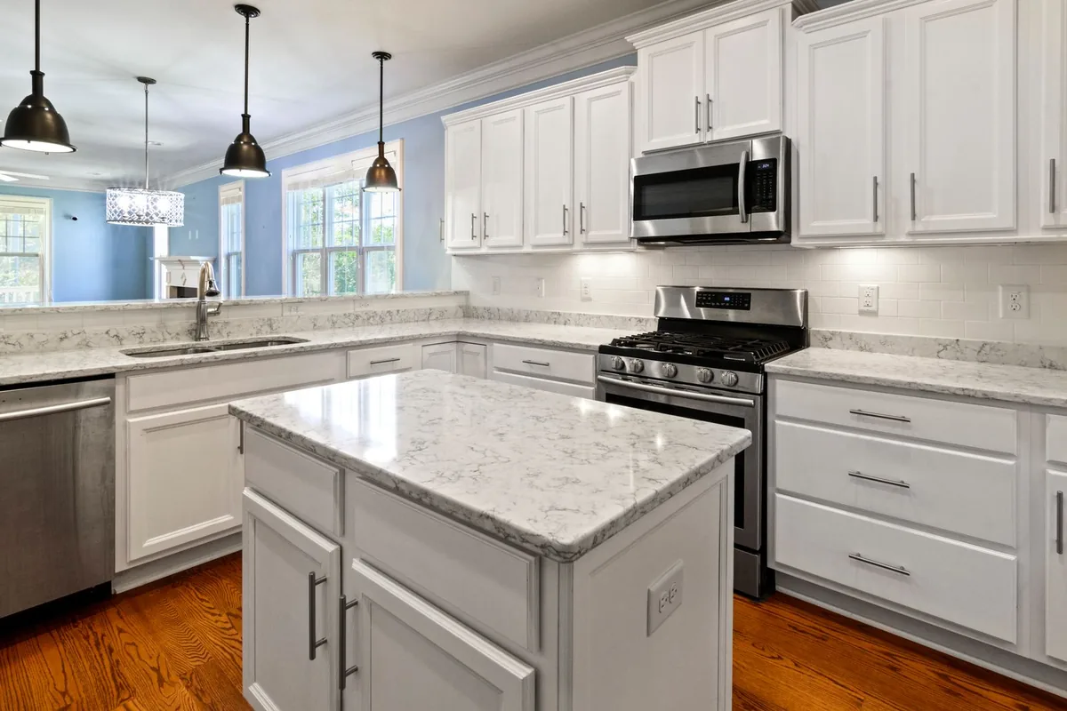 Filth & Squalor Cleanup in Wallingford Center, CT